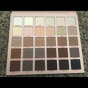 Brand New Jeffree Star Orgy Eyeshadow Palette